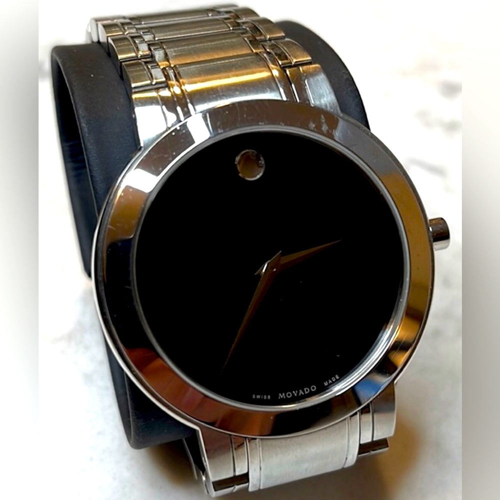 Movado - 08.1.14.1030 - Men’s Watch
